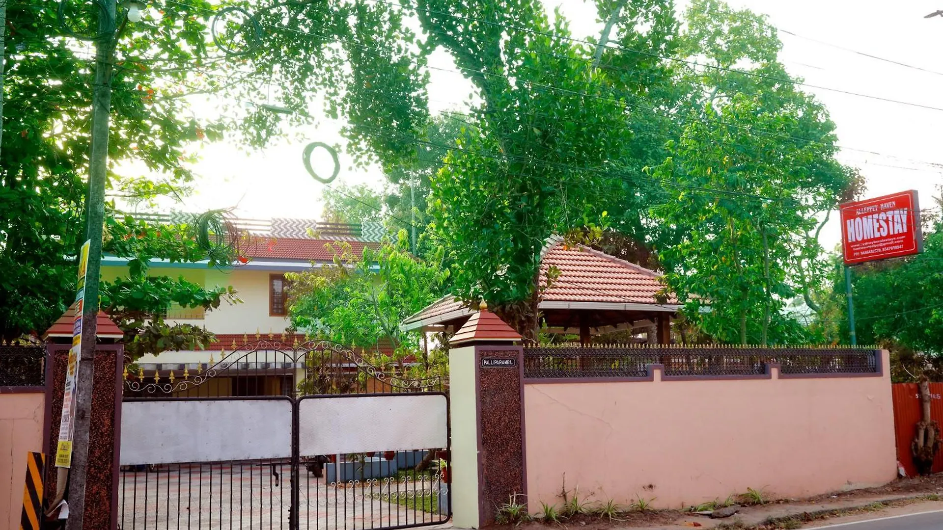 Homestay Near Alappuzha Backwater