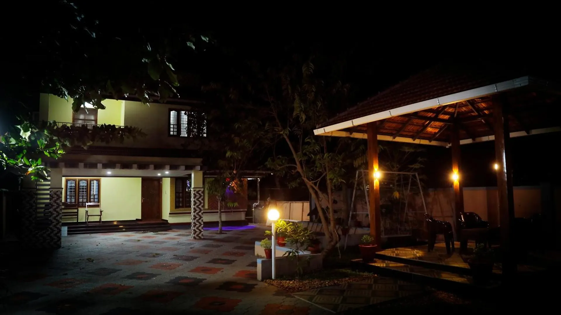 Homestay Near Alappuzha Backwater
